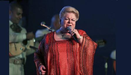 Paquita la del Barrio recibirá premio