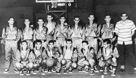 Esta fotografía es en homenaje a uno de sus integrantes, Germán Sánchez, apodado “El Patón”.