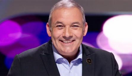 César Escola. 