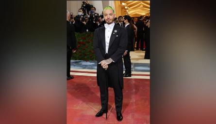 J Balvin regresa con nueva colección y campaña