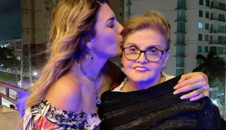 Falleció madre de Ana Karina Soto