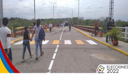 Paso fronterizo con Venezuela.