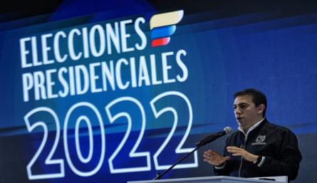 Insisten en que el registrador sea suspendido para las elecciones presidenciales