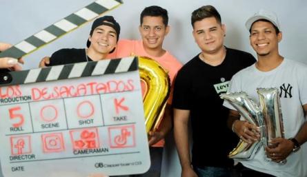 'Los desacatados' buscan un millón de seguidores