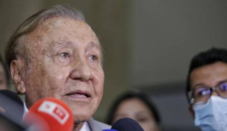 "Son los mismos politiqueros de siempre": La dura crítica de Rodolfo Hernández a Petro