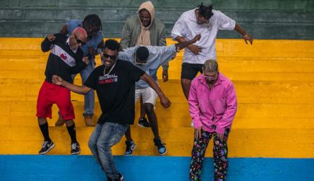 Tostao y un grupo de chocoanos