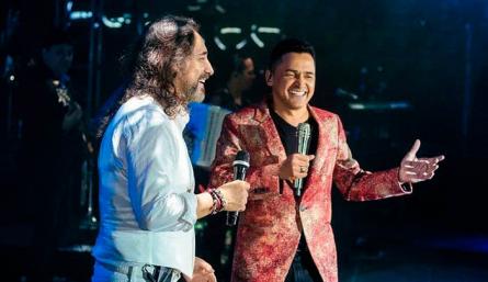 Marco Antonio Solís le dio la bienvenida a Jorge Celedón