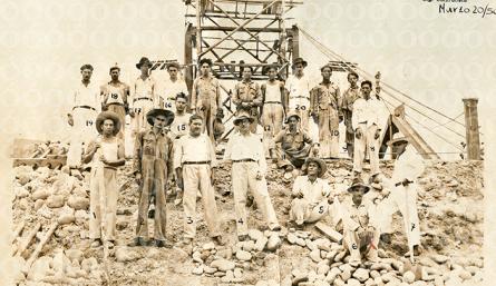 Foto del recuerdo l La construcción del puente Mariano Ospina Pérez