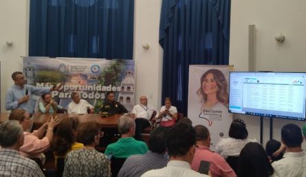 La Registraduría sorteó la ubicación de los partidos y candidatos en las tarjetas electorales./Foto cortesía