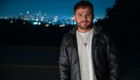 GIO, el cucuteño que cambió a la bata de médico por la música