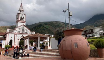 El turismo busca rescatar a los artesanos en Cácota