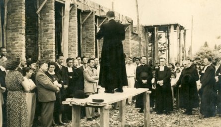 Construcción de la Iglesia de María Auxiliadora