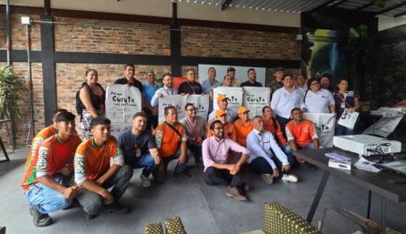 La tercera edición de la campaña busca sensibilizar a más de 2.000 habitantes sobre la correcta disposición de envases y empaques de un solo uso.