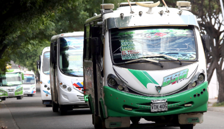 El pasaje del transporte público también podría subir tras aumento del sueldo mínimo.