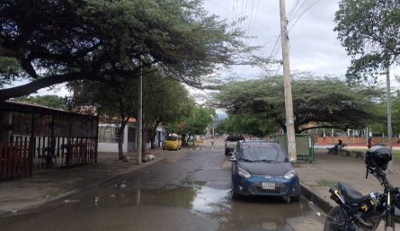 barrio Comuneros destaca por su iglesia y negocios de comida y tecnología.