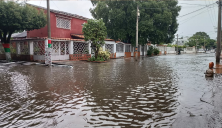Fuertes lluvias causan inundaciones en Cúcuta