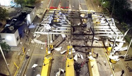 Peaje de La Parada, destruido hace un año con un carro bomba dirigido por el Eln./Foto Archivo