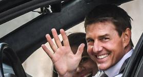Tom Cruise anuncia secuela ‘Top Gun’ desde avión