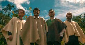 Todo el amor de los Rolling Ruanas en una canción