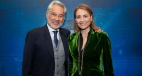 Manuel Teodoro y 'Malú' Fernández, presentadores de Séptimo Día
