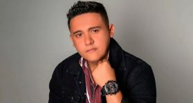 El nortesantandereano presentó su primera canción, escrita por el compositor cucuteño Ciro Alfonso Díaz Rodríguez.