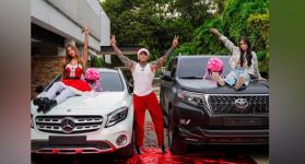 Los “regalitos” de Navidad de Yeferson Cossio a su novia y hermana