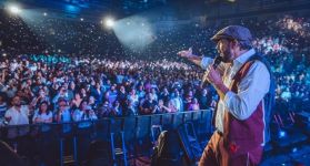 Juan Luis Guerra y Carín León, en el Festival Vallenato