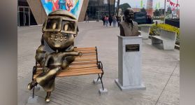 Se estrena la escultura de Betty la fea en Bogotá