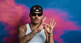 Feid se une al artista Jhay P en el sencillo ‘YO AK’