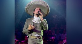 Durante la gala, el artista recibirá el ‘Homenaje al Ídolo del Pueblo’ en honor al ‘Charro de Huentitán’.