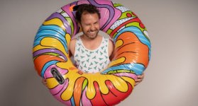 El paseo llega a las salas de teatro