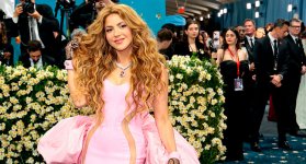 Shakira en la Met Gala 2025- Foto tomada de X @Billboard