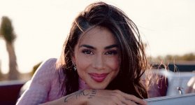 Greeicy abre su corazón en “Limonar”, una oda a lo simple y esencial.