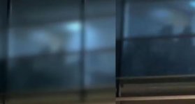 Despedido tras video viral teniendo relaciones sexuales en el trabajo: demandó por daño moral