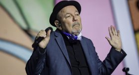 Rubén Blades anuncia su retiro de los escenarios y fija el 2027 como su último año de giras.