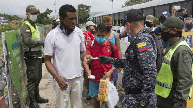 Las fronteras permanecerán cerrados por la COVID-19  Foto: Colpresa