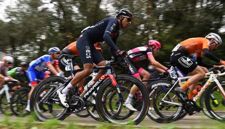 Egan Bernal ha cumplido de manera correcta su regreso tras casi cinco meses de parón. 