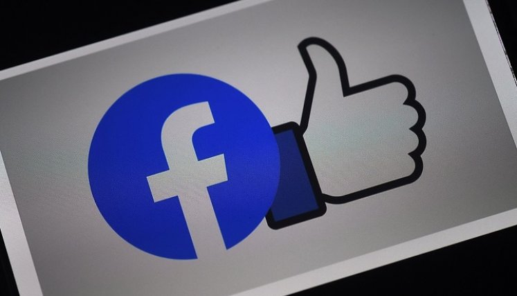 Google y Facebook captan una parte notoria de los ingresos publicitarios./ Foto: AFP