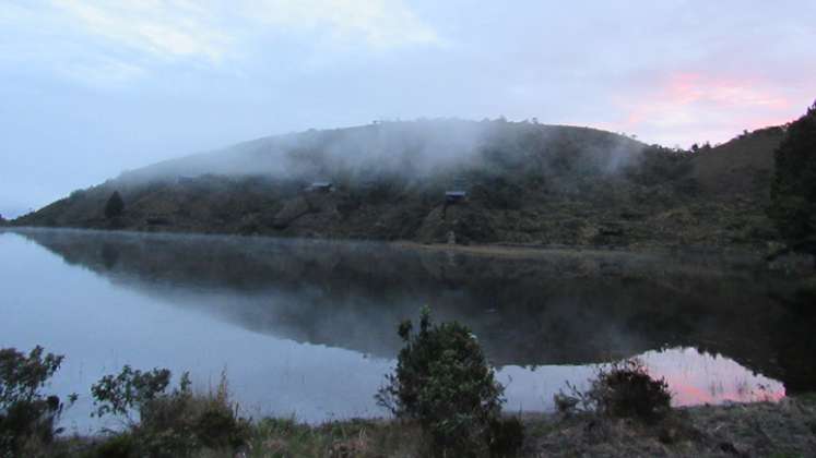 La laguna de Cácota se mantiene cerrada al turismo.