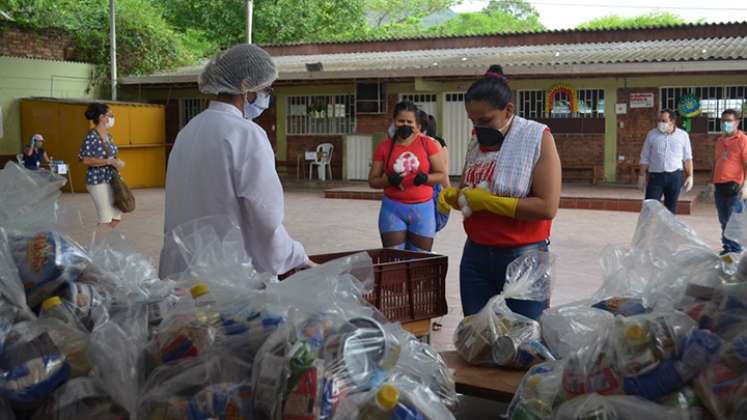 La Secretaría de Educación Municipal dio inicio ayer a la entrega del PAE en la zona urbana. 