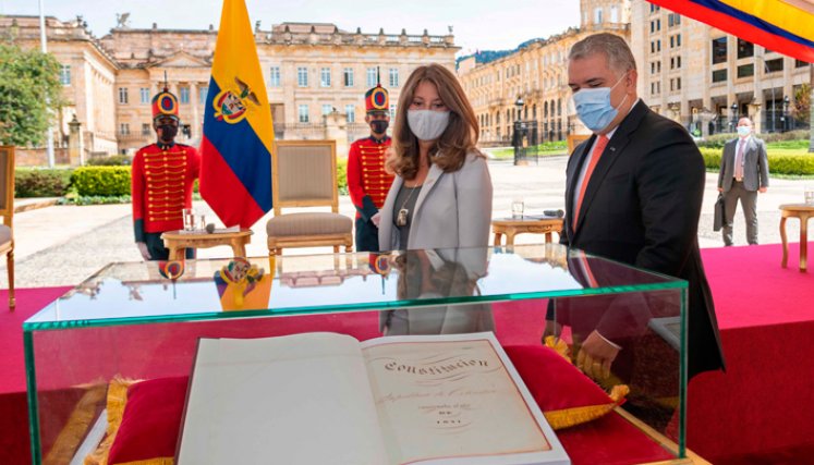 Los textos originales de las Constituciones del país serán exhibidos al público.