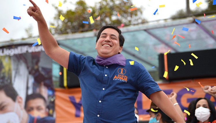 El economista Andrés Arauz vaticinó durante el cierre de su campaña en la ciudad de Quito que ganará la presidencia de Ecuador en la primera vuelta electoral. En la contienda participarán otros 16 aspirantes. 