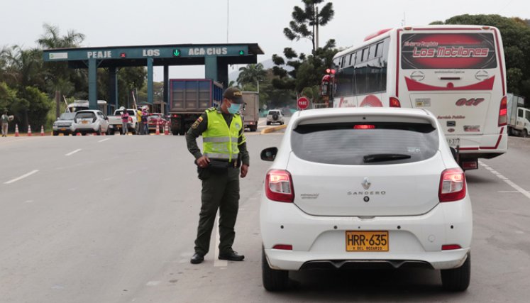 Si va a viajar, recuerde: hay restricciones en la región y el país 