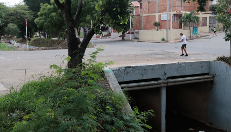 El único pecado que ha cometido el barrio Gaitán, es estar ubicado al lado del Canal Bogotá, expresa la comunidad. El único pecado que ha cometido el barrio Gaitán, es estar ubicado al lado del Canal Bogotá, expresa la comunidad.