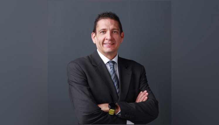 Julían García Wren.