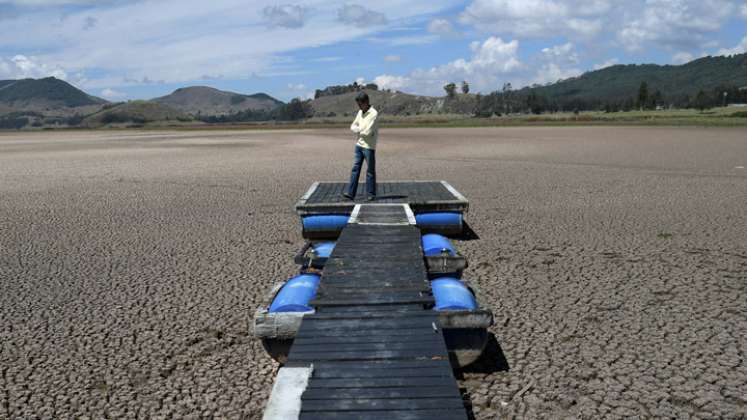 Este es el panorama actual de la laguna de Suesca. / FOTO: AFP