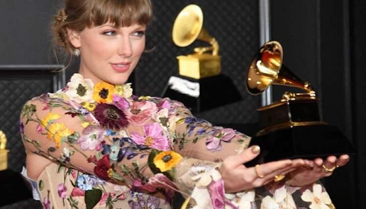 Taylor Swift vuelve a la carga 