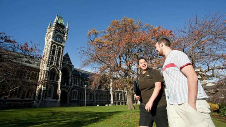 Universitarios en Nueva Zelanda.  