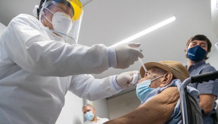 Vacunado un millón en Colombia 