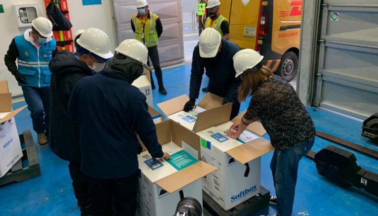 El país recibió 77.220 dosis de vacunas.
